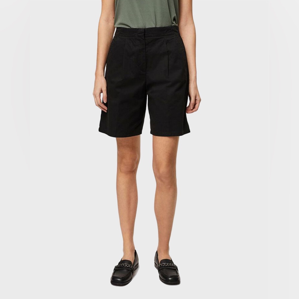 BNWT — Vero Moda Charlie Shorts — Size MD